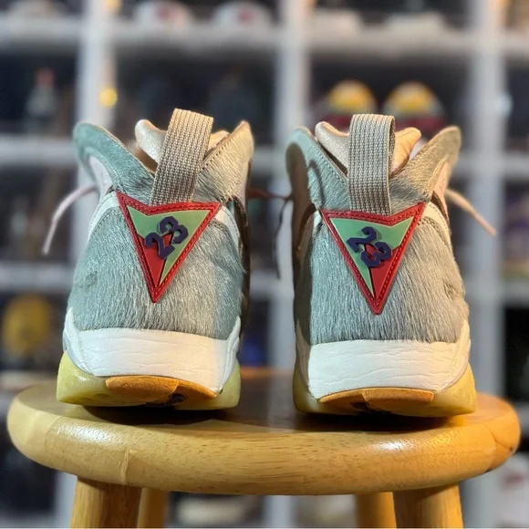 Jordan 7 Retro “Hare Neutral Grey” - Picture 2 of 3